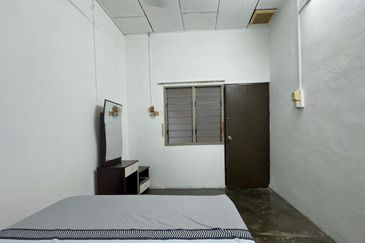 Kulai Jalan Ibrahim / Shop House Single Storey  /  商业用途的住宅