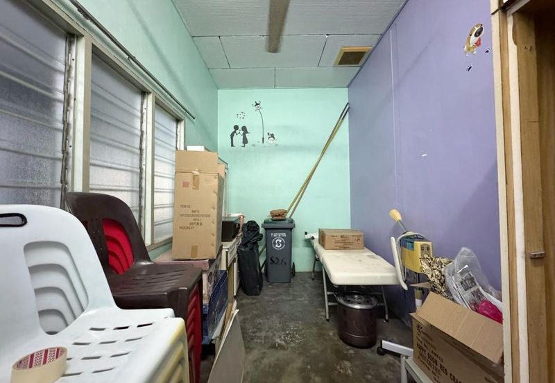 Kulai Jalan Ibrahim / Shop House Single Storey  /  商业用途的住宅