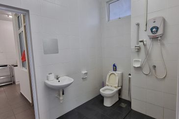  Senai / The Senai Garden Apartment / Jalan Impian Utama