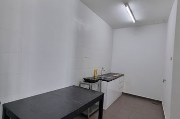  Senai / The Senai Garden Apartment / Jalan Impian Utama