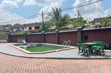 JB Taman Bukit Kempas / Jalan Bukit Kempas 3 🏡Double Storey Bungalow