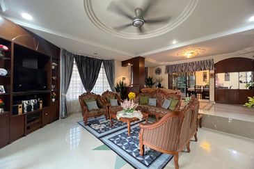 JB Taman Bukit Kempas / Jalan Bukit Kempas 3 🏡Double Storey Bungalow