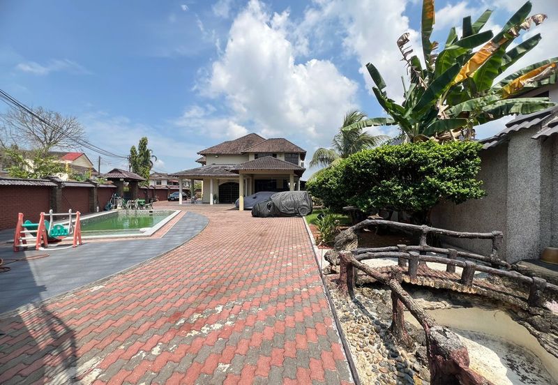 JB Taman Bukit Kempas / Jalan Bukit Kempas 3 🏡Double Storey Bungalow