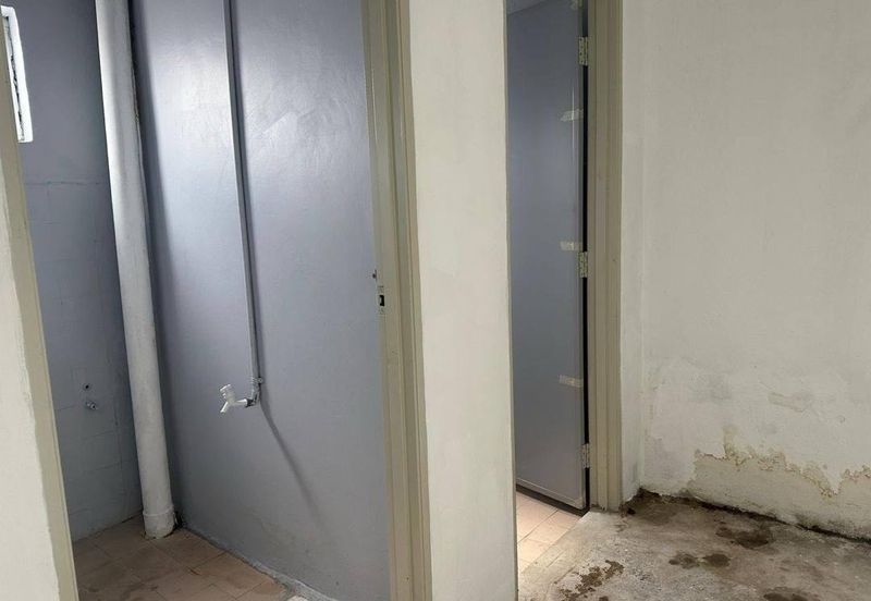 Kulai Taman Putri Kulai / Sri Putri 2 / Double Storey Shoplot