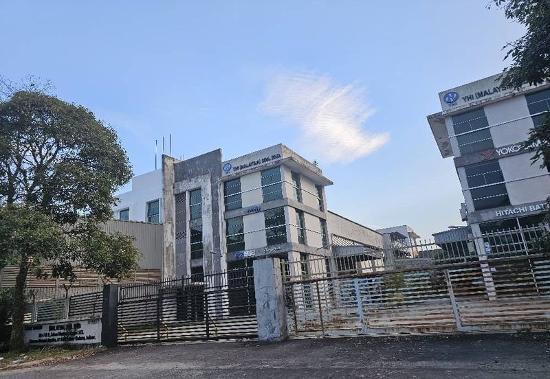 JB Mount Austin /  Semi-D factory