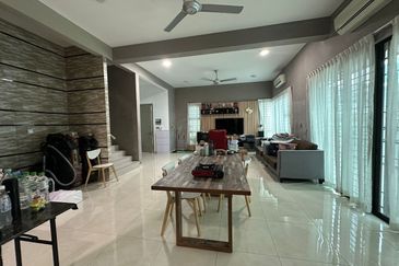 Iskandar Horizon Hills / The Green / Double Storey Cluster 