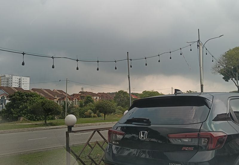 Kulai Bandar Putra / Jalan Kenari 21 / 3 Storey Shoplot (2 Unit) Unblock View 