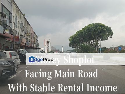 Kulai Bandar Putra / Jalan Kenari 21 / 3 Storey Shoplot (2 Unit) Unblock View , Johor, Kulai