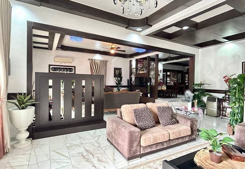 Johor Bahru - Jalan Bukit Kempas Utama - Taman Bukit Kempas - 2 Storey Bangalow unblock view 