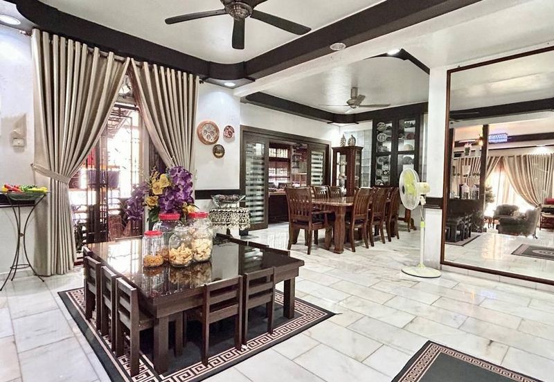 Johor Bahru - Jalan Bukit Kempas Utama - Taman Bukit Kempas - 2 Storey Bangalow unblock view 