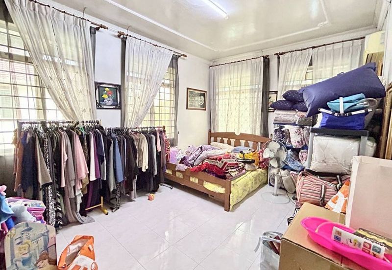 Johor Bahru - Jalan Bukit Kempas Utama - Taman Bukit Kempas - 2 Storey Bangalow unblock view 