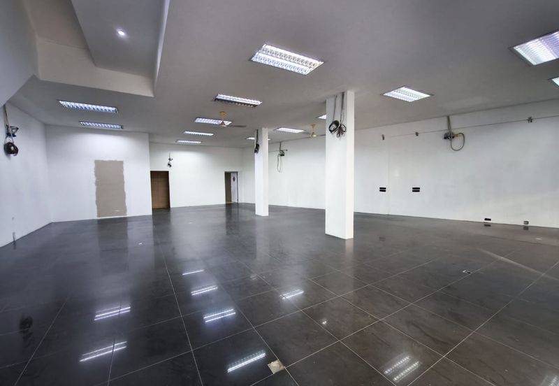 JB Kempas 2 / Tiong Nam Industrial Park / Single Storey with mezzanine floor Semi-Detached Factory