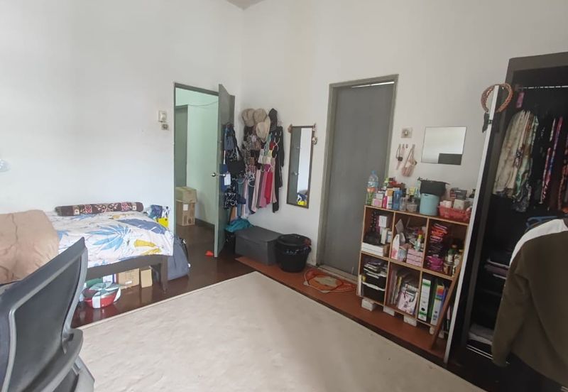 Skudai Taman Universiti / Double Storey Terrace House