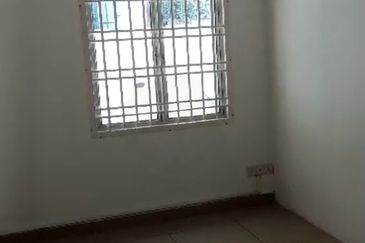 Kulai IOI / Bandar Putra / Jalan Kempas / 2 Storey Semi D