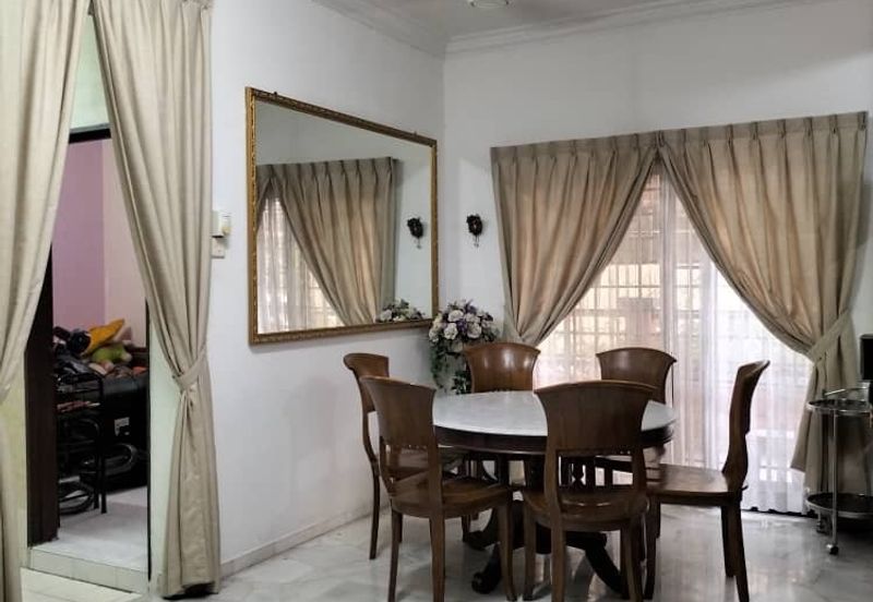 Kulai Bandar Indahpura / Jalan Teratai / End Lot Double Storey Terrace House