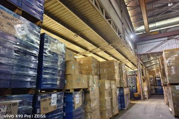 Kulai Senai / Senai Jalan Cyber / Factory 