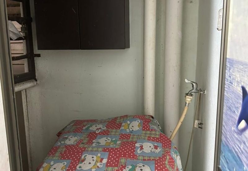 Skudai / Villa Krystal Apartment / 