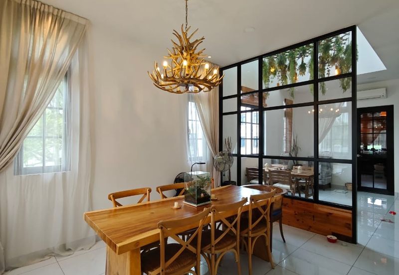 Johor Bahru Eco Botanic 2.5 Storey House, Endlot  Fully Renovated , Fully Finished 