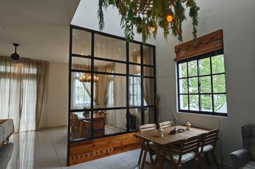 Johor Bahru Eco Botanic 2.5 Storey House, Endlot  Fully Renovated , Fully Finished 