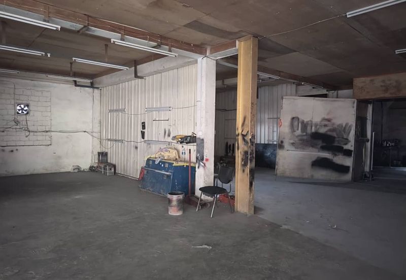 JB Tampoi Factory (behind Giant Tampoi) Light Industry 