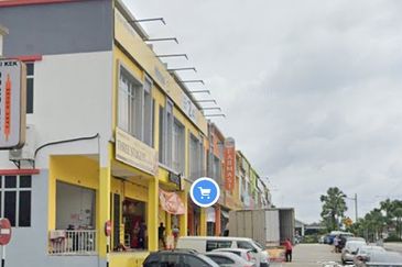 Kulai Taman Timur / Jalan Berjasa / Single Storey House