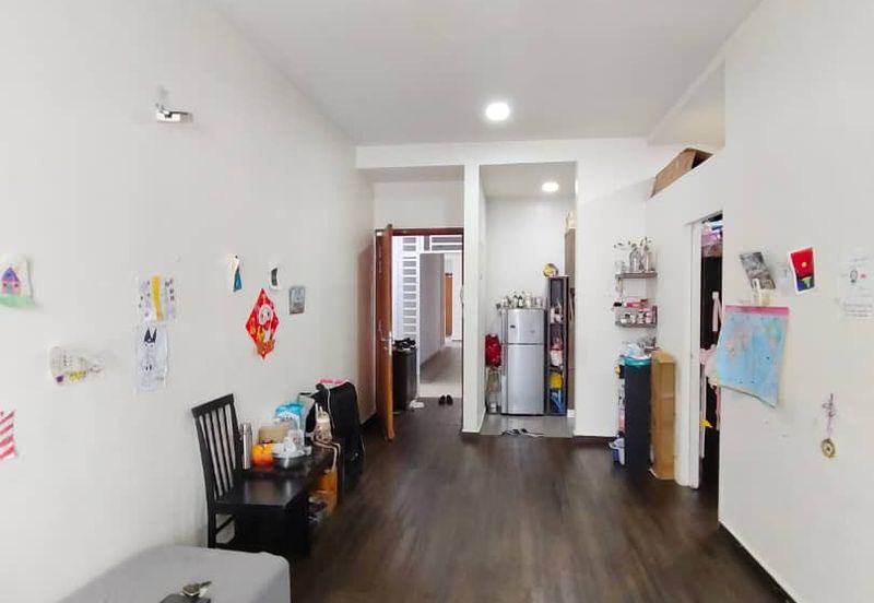 Kulai / Senai Garden Apartment