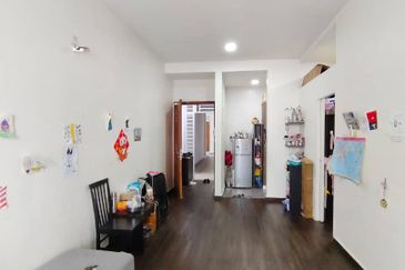 Kulai / Senai Garden Apartment