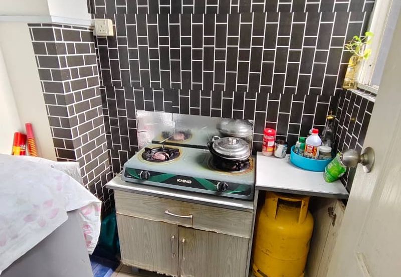 Kulai / Senai Garden Apartment