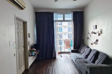 Kulai / Senai Garden Apartment