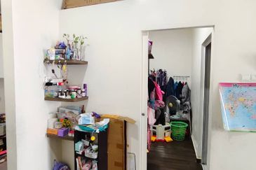 Kulai / Senai Garden Apartment