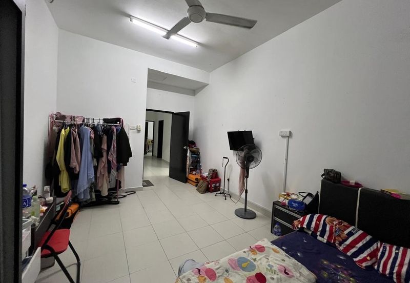 Kulai Bandar Putra / Jalan Belian / Single Storey Corner lot