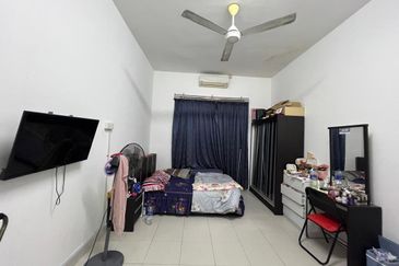Kulai Bandar Putra / Jalan Belian / Single Storey Corner lot