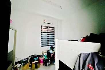 Kulai Bandar Putra / Jalan Belian / Single Storey Corner lot