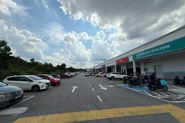 Kulai  Indahpura / Single Storey Terrace Factory 