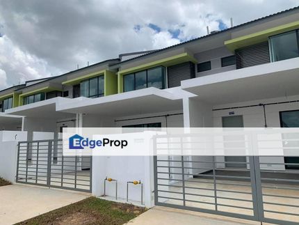 Kulai Indahpura The Crystal / 2 storey terrace house , Johor, Kulai