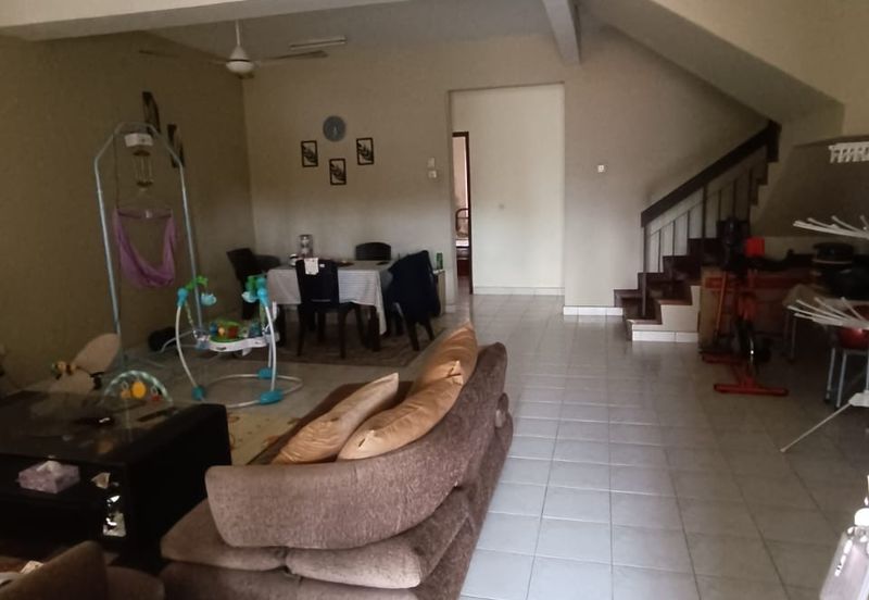 Kulai Bandar Putra  Jalan Nuri 💥Double Storey House 