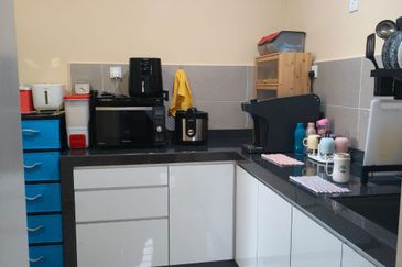 Kulai Bandar Putra / D'Putra Suites /Service Apartment Corner lot