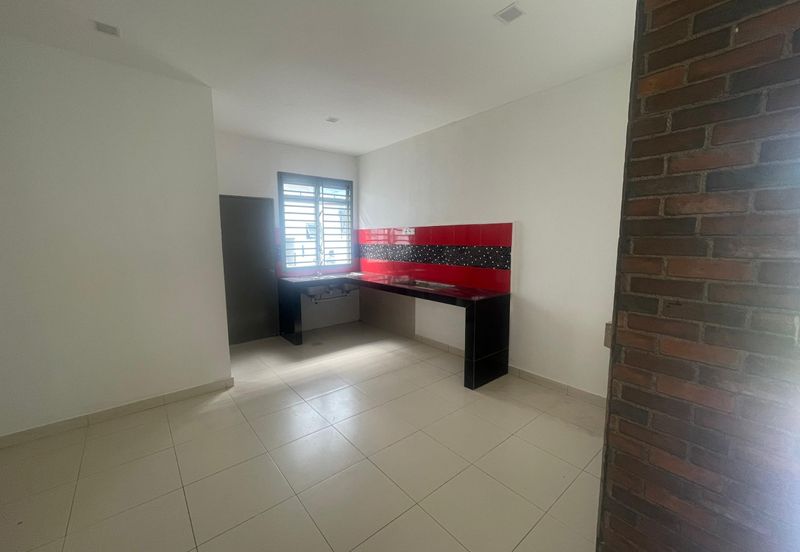 Kulai Senai Scientex Jaya / Double Storey Terrace House Corner 