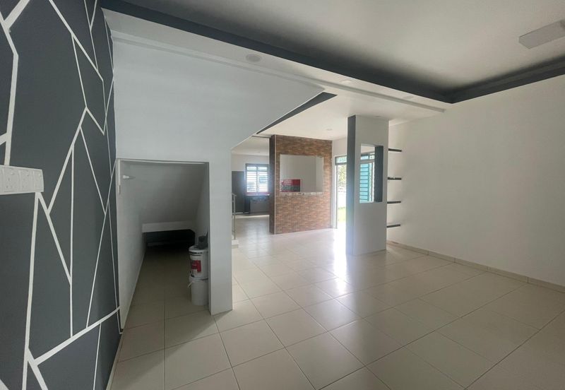 Kulai Senai Scientex Jaya / Double Storey Terrace House Corner 