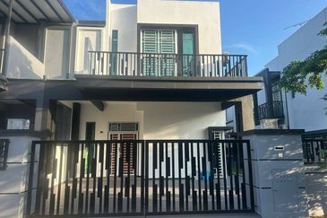 Kulai Taman Tropika / Jalan Tropika 1 / D’Art 18 Collection 冠群花园 / Double_Storey_Cluster 