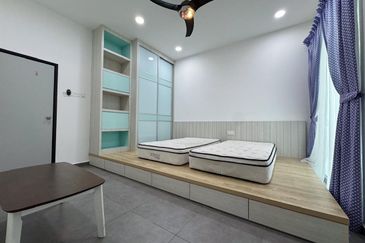 Kulai / Taman Tropika / Jalan Tropika / Double Storey Cluster House