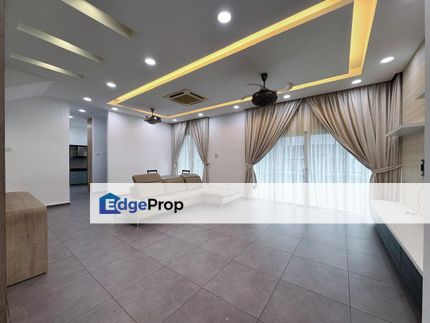 Kulai / Taman Tropika / Jalan Tropika / Double Storey Cluster House, Johor, Kulai
