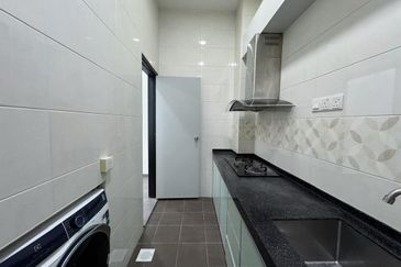 Kulai / Taman Tropika / Jalan Tropika / Double Storey Cluster House