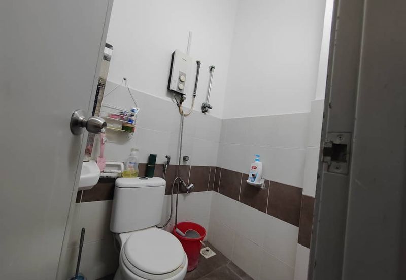 Kulai@Taman Lagenda Putra / Single Storey House 