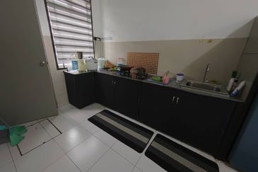 Kulai@Taman Lagenda Putra / Single Storey House 