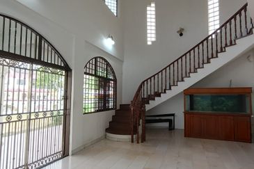 Johor Bahru/ Town Taman Iskandar / 2.5 Storey Corner Bungalow