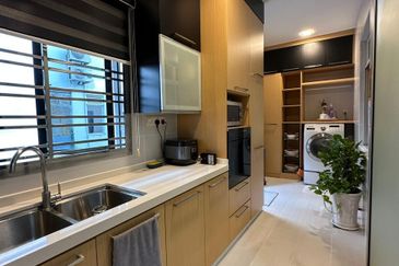 Kulai Bandar Putra Jalan Camar Double Storey House #Unblock View#Fully Renovation 