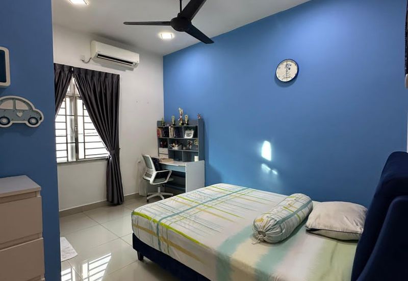 Kulai Bandar Putra Jalan Camar Double Storey House #Unblock View#Fully Renovation 