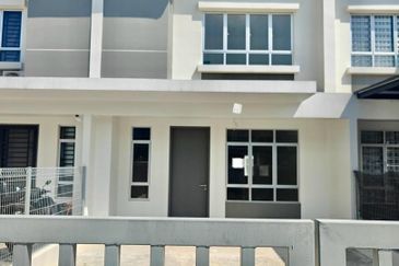 Gelang Patah / Aster Heights Tropicana / Double Storey Terrace House