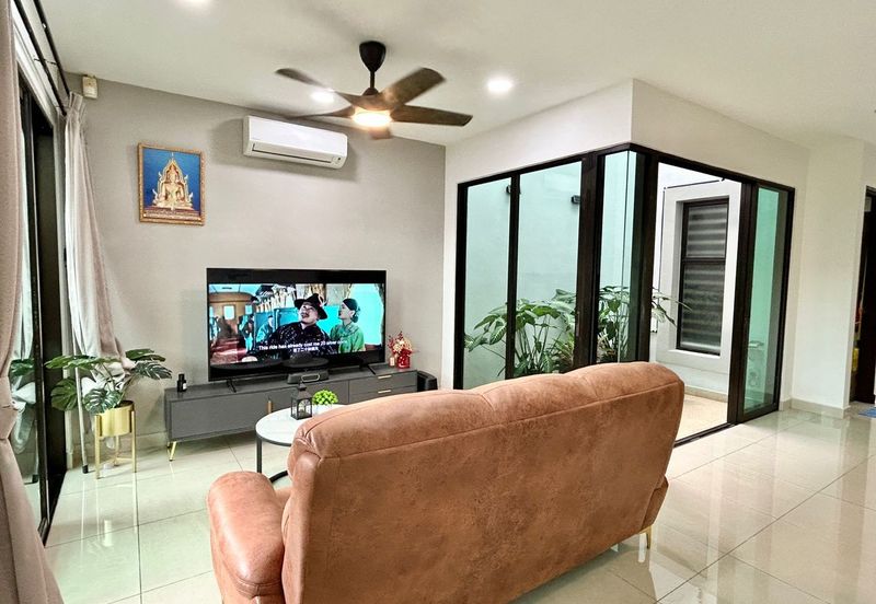 Gelang Patah / Bayou Water Village / Leisure Farm / Double Storey House / Unblock View